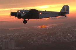 JU 52 2012 &uuml;ber New York.