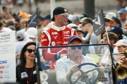 Rennfahrer bei der Parade in Le Mans