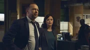 Danny Reagan (Donnie Wahlberg) und Maria Baez (Marisa Ramirez) Danny Reagan (Donnie Wahlberg) und Maria Baez (Marisa Ramirez)