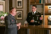 Obergruppenf&uuml;hrer John Smith (Rufus Sewell, r.)