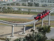 Achterbahn Formula Rossa, Ferrari World in Abu Dhabi, Vereinigte Arabische Emirate. Achterbahn Formula Rossa, Ferrari World in Abu Dhabi, Vereinigte Arabische Emirate.