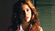 Hat Laura Roman (Tania Raymonde) ihren Freund, einen ber&uuml;hmten Arch&auml;ologen, niedergeschossen?