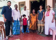 Yathursan zu besucht ein Teil seiner Verwandten: zusammen mit der Familie Nallanathan in Araly nahe Jaffna