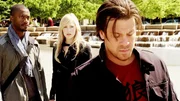 (v.l.): Alec (Aldis Hodge), Parker (Beth Riesgraf) und Eliot (Christian Kane).