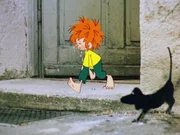 Pumuckl stiehlt einer Silberarmband. Als Meister Eder dahinter kommt, ist er so sauer, dass er den Pumuckl raus wirft.