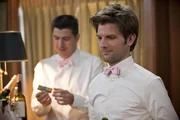 Ron Donald (Ken Marino, l.); Henry Pollard (Adam Scott, r.)