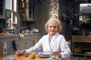 Rose Nylund (Betty White)