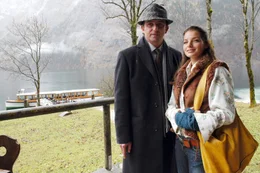 Hans Sigl (Maximilian Leitner), Yvonne Catterfeld (Marla / Nora).