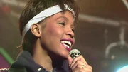 Musik nonstop. In einer neuen Folge "Der sch&ouml;nsten Kulthits" gibt es wieder viel tolle Musik aus den 80er Jahren. Mit dabei sind diesmal Shakin Stevens, Nik Kershaw, Sandra, Hot Chocolate, die Eurythmics, Jennifer Rush und viele andere. - Whitney Houston.