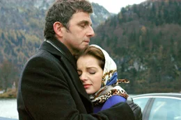Premiere: "Das Geheimnis des K&ouml;nigssees". Im Bild: Marla (Yvonne Catterfeld) hat Maximilian (Hans Sigl) in Verdacht.