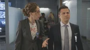 Auf sie kann sich Bull auch in diesem Fall verlassen: Liberty Davis (Dena Tyler, l.) und Benny (Freddy Rodriguez) ...