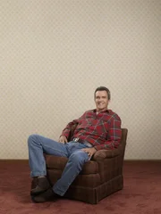 Mike Heck (Neil Flynn)