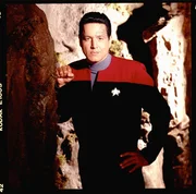 (Chakotay) Robert Beltran