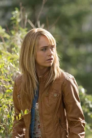 Amy (Amber Marshall) Amy (Amber Marshall)