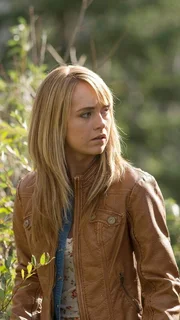 Amy (Amber Marshall) Amy (Amber Marshall)