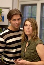 Das Ermittlerduo Katja Hansen (r.) und Sebastian Thiele (l.)