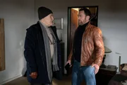 B&ouml;hmer (J&uuml;rgen Tonkel, r.) hat noch eine Rechnung mit Andreas Kurz (Manfred Zapatka, l.) offen. Dieser wurde gerade aus seiner Haft entlassen, doch zun&auml;chst haben die Ermittler nichts gegen ihn in der Hand.