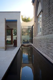 Haus in South West London