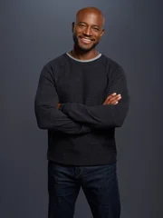 Billy Baker (Taye Diggs).