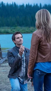 Amy (Amber Marshall) und Ty (Graham Wardle) Amy (Amber Marshall) und Ty (Graham Wardle)