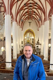 Axel Bulthaupt in der weltber&uuml;hmten Thomaskirche im Zentrum Leipzigs
