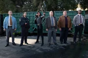 (v.l.n.r.) Charles Boyle (Joe Lo Truglio); Amy Santiago (Melissa Fumero); Rosa Diaz (Stephanie Beatriz); Hitchcock (Dirk Blocker); Scully (Joel McKinnon Miller); Terry Jeffords (Terry Crews)