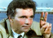 Devlin wird für Lt. Columbo (Peter Falk) zum Hauptverdächtigen. Doch wie soll er ihm den Mord nachweisen? Devlin wird für Lt. Columbo (Peter Falk) zum Hauptverdächtigen. Doch wie soll er ihm den Mord nachweisen?