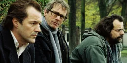 Georg Dreyman (Sebastian Koch, links) holt sich Rat von seinem Freund Paul Hauser (Hans-Uwe Bauer, mitte) und Karl Wallner (rechts, Matthias Brenner).