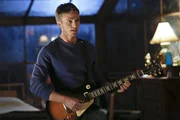 Der Battle of the Bands-Wettbewerb soll Wade (Wilson Bethel) endlich das n&ouml;tige Kleingeld f&uuml;r seine Bar einbringen, aber er ist nicht der einzige, der gewinnen m&ouml;chte ...