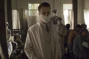 Gemeinsam mit seiner Frau reist Dr. Walter Fane (Edward Norton, M.) nach Shanghai, wo er bei der Bek&auml;mpfung einer Epidemie helfen soll. Doch dort wird sein privates Gl&uuml;ck auf eine harte Probe gestellt ...