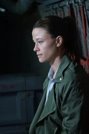 Tony trifft auf seine Ex-Freundin Jeanne Benoit (Scottie Thompson), als Aufst&auml;ndische im Sudan eine Gruppe von freiwillig arbeitenden &Auml;rzten angreifen, zu denen ihr Ehemann geh&ouml;rt. Doch wie wird Tony damit umgehen?