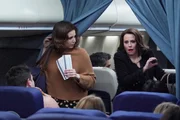 Friday (Vanessa Bayer, l.); Karen Walker (Megan Mullally, r.) Friday (Vanessa Bayer, l.); Karen Walker (Megan Mullally, r.)