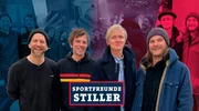Die "Sportfreunde Stiller" wecken einen spontanen Urinstinkt. Wegen der Erinnerungen, die mit ihren Songs verbunden sind: Die Welt zu Gast bei Freunden, die Mannschaft am Brandenburger Tor, Stau auf der A4: Die "Sportis" waren dabei. SWR Moderator Pierre M. Krause auch. Zusammen blicken sie zurück und nach vorn. Der Drummer mit den kleinen Haaren stellt außerdem sein neues, tolles Buch vor. Die "Sportfreunde Stiller" wecken einen spontanen Urinstinkt. Wegen der Erinnerungen, die mit ihren Songs verbunden sind: Die Welt zu Gast bei Freunden, die Mannschaft am Brandenburger Tor, Stau auf der A4: Die "Sportis" waren dabei. SWR Moderator Pierre M. Krause auch. Zusammen blicken sie zurück und nach vorn. Der Drummer mit den kleinen Haaren stellt außerdem sein neues, tolles Buch vor.