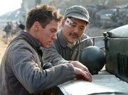 Der britische Reporter George Hogg (Jonathan Rhys Meyers) rettet zusammen mit dem kommunistischen Partisan Jack Chen (Yun-Fat Chow) 60 Waisenkindern das Leben.
