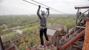 Im Landschaftspark Duisburg erfordert das Klettern in luftiger H&ouml;he viel &Uuml;berwindung.
