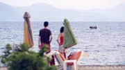 Die Ph&auml;nomene des globalen Tourismus werden auf eine reflektierte Art und Weise gezeigt.