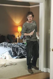 Zach Young (Cody Kasch)