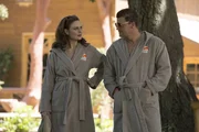 Temperance Brennan (Emily Deschanel, l.); Seeley Booth (David Boreanaz, r.)