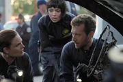 (v.l.n.r.) Temperance Brennan (Emily Deschanel); Camille Saroyan (Tamara Taylor); Jack Hodgins (T.J. Thyne)
