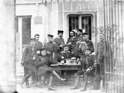 Gruppe von w&uuml;rttembergischen Offizieren im Quartier nach dem Waffenstillstand vom 28. Januar 1871.
