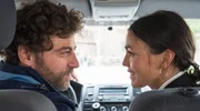 Marvin Schiebold (Timur Isik) und seine neue Freundin Susanne Grau (Lucie Heinze) treffen sich im Auto. Marvin Schiebold (Timur Isik) und seine neue Freundin Susanne Grau (Lucie Heinze) treffen sich im Auto.