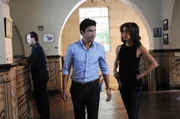 Ian Anthony Dale als Adam Noshimuri und Grace Park als Kono Kalakaua
