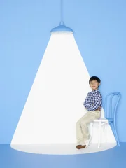 (2. Staffel) - Evan Huang (Ian Chen), der J&uuml;ngste im Bunde der Familie, ist ein Mutters&ouml;hnchen und traut er sich selten alleine vor die Haust&uuml;r ...