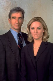 Law & Order Season12, regie USA 2001-2002, Darsteller Elizabeth Rohm, Sam Waterston