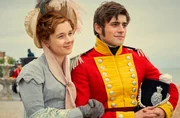 Amelia Sedley (Claudia Jessie) und George Osborne (Charlie Rowe).