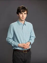 Dr. Shaun Murphy (Freddie Highmore) Dr. Shaun Murphy (Freddie Highmore)