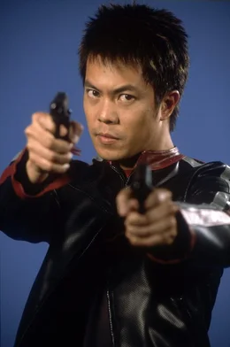 In Vietnam bekommt Beckett  Hilfe von Quan (Byron Mann) um seinen Auftrag zu erf&uuml;llen.