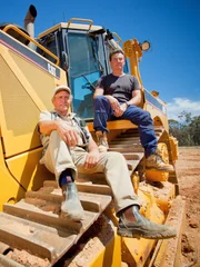 The newest team to join Aussie Gold Hunters: Victorian Diggers Mick Clark and Neville Perry.