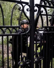 Daniel 'Hondo' Harrelson (Shemar Moore)