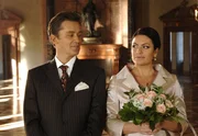 Als sie sich nach 15 Jahren erstmals wieder sehen, entschlie&szlig;en sich Katrin (Christine Neubauer) und Max (Timothy Peach) spontan zur Heirat.